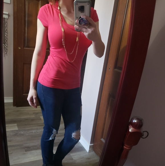 Fitted tee - Picture 3 of 5